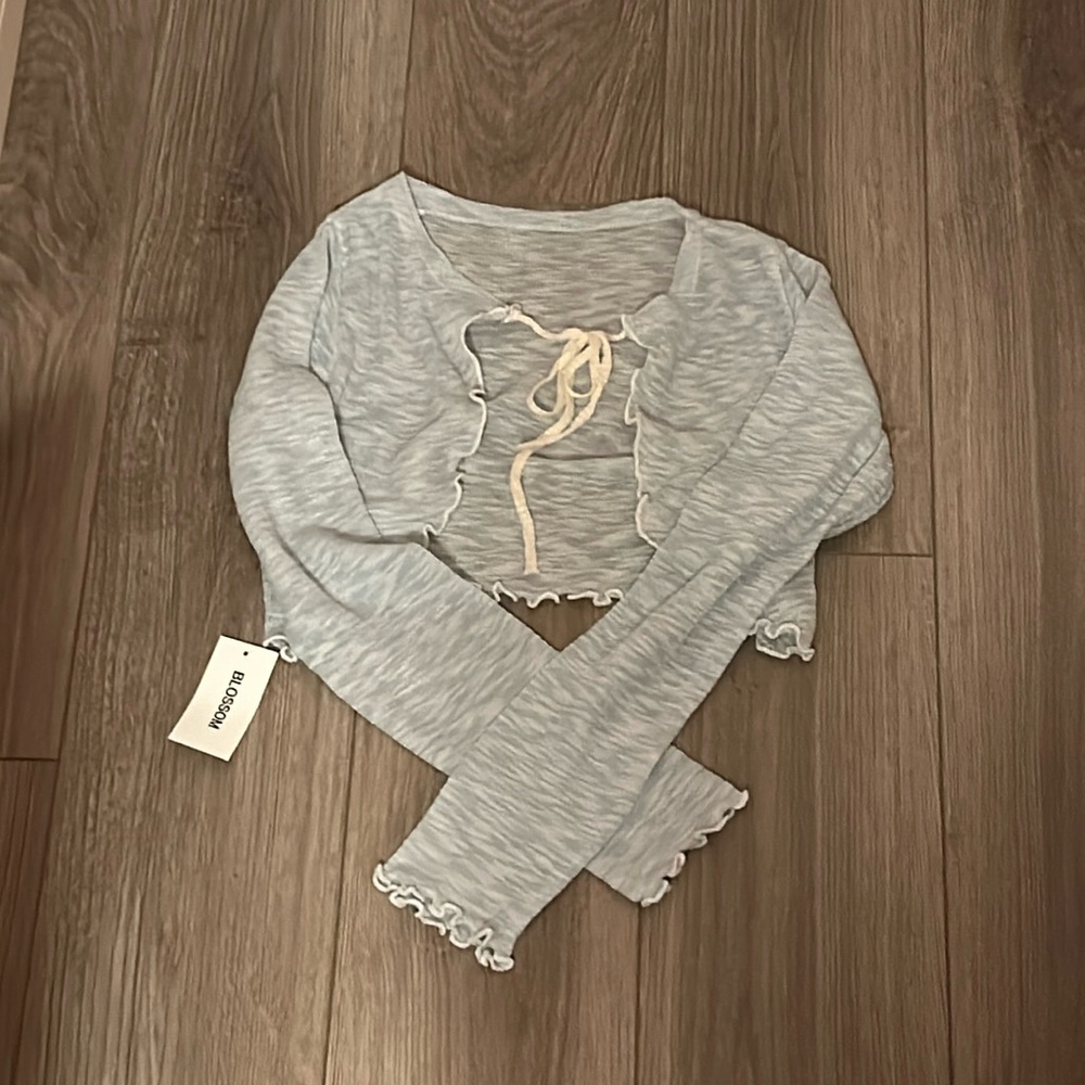 dainty tie cardigan
